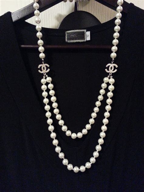 chanel inspired pearl necklace|chanel pearl necklace vintage.